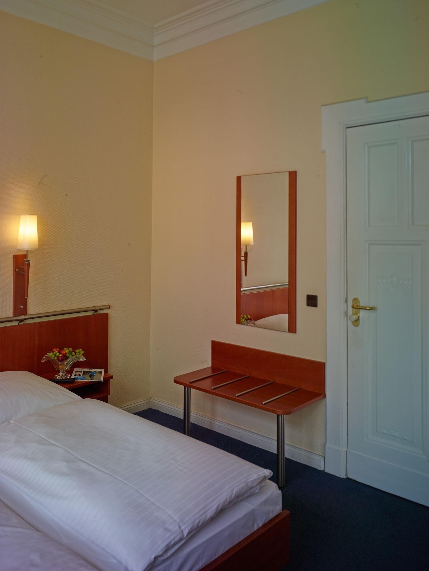Hotel Kurfürst Am Kurfürstendamm