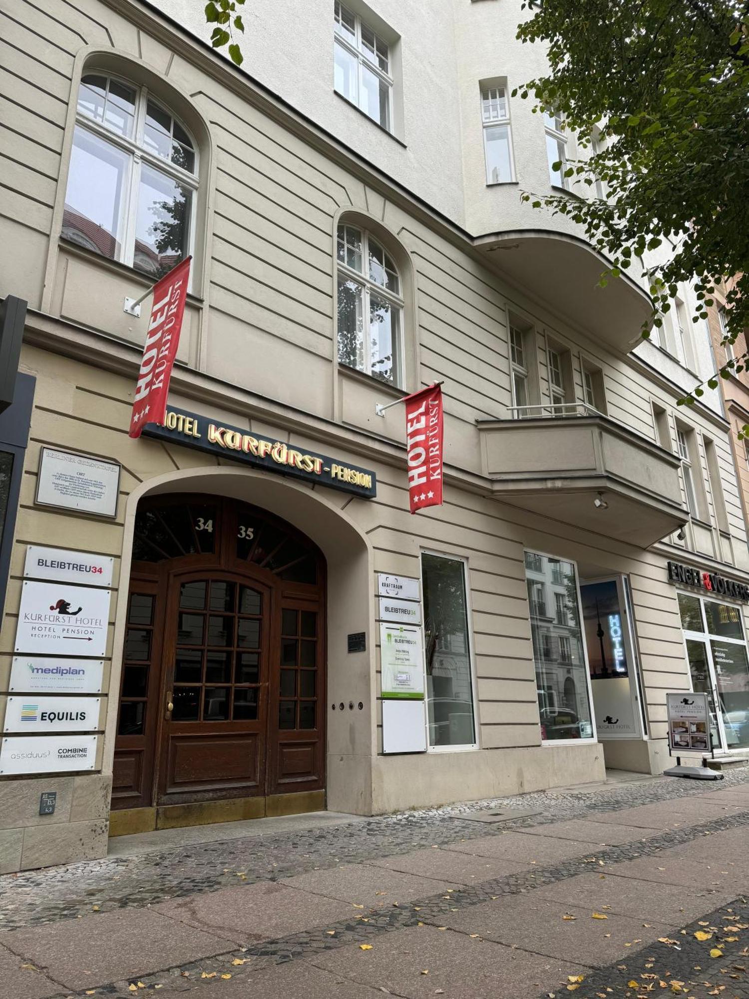 Hotel Kurfürst Am Kurfürstendamm 3*