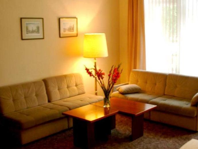 Hotel Kurfürst Am Kurfürstendamm 3*