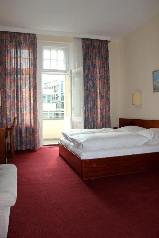 Hotel Kurfürst Am Kurfürstendamm