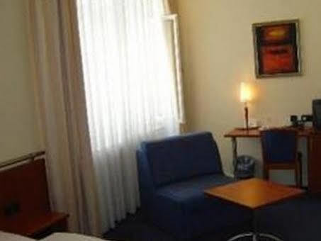 Kurfürst Am Kurfürstendamm Hotel Berlin